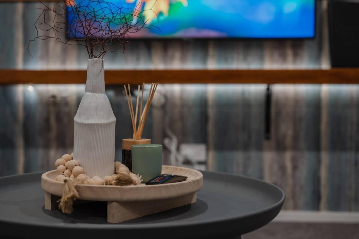 Casino Luxury Suite City Centre - Sleeps 5 Christchurch Eksteriør bilde