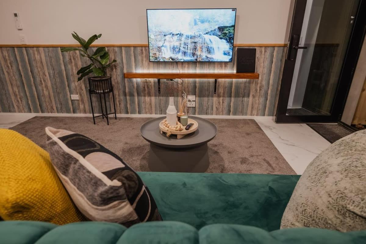 Casino Luxury Suite City Centre - Sleeps 5 Christchurch Eksteriør bilde